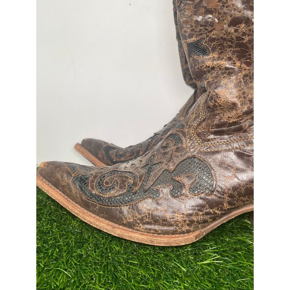 Corral Western Cowboy Boots Women Size 10 Brown Distressed Embroidered Snip Toe - Picture 3 of 9
